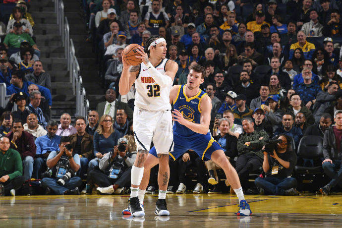 雄鹿爆发新星，刷新队史纪录刷新纪录，掘金球队迎来希望！