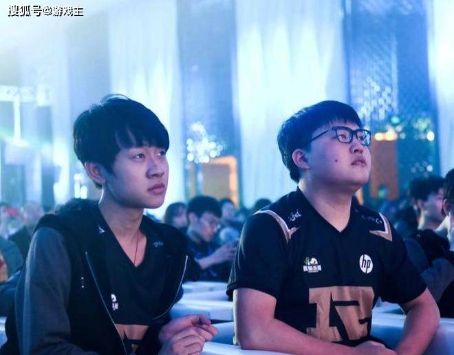 Uzi回归赛场，精彩发挥首场状态亮眼，法国队观众沸腾！的简单介绍